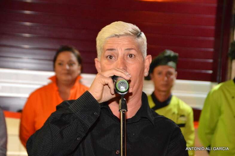 Carmen Santana, propietaria del restaurante La Rubia, el día del acto inauguración del moderno local en febrero de 2014 (Foto TA)